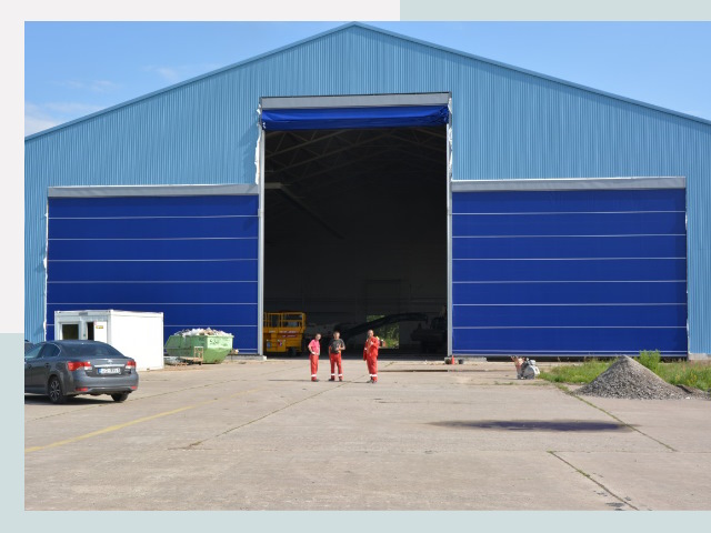 Ангарные ворота в Чита от СтальСтрой-Чта по цене 621 руб.