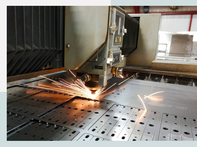 Лазерная резка металла в Чите от 621 руб.